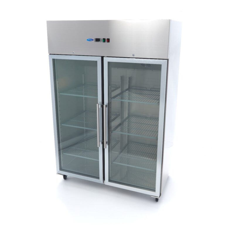 Armadio frigo Maxima GN 2/1 da 1200 litri in acciaio inox con due porte a vetro, su ruote, vista di tre quarti